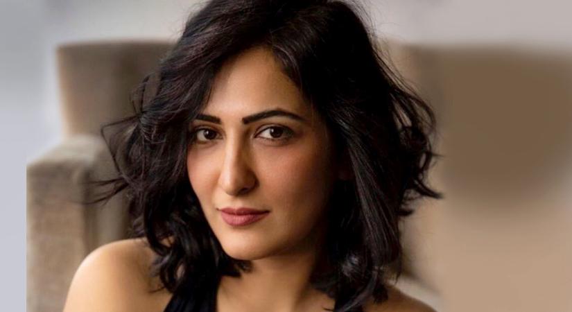 Eisha Chopra Actress