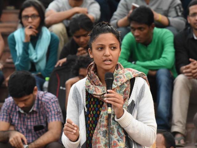 shehla-rashid-wiki