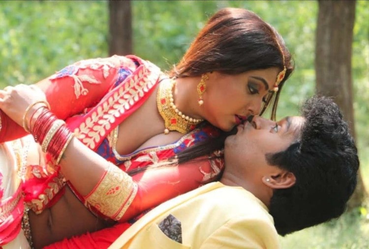Anjana Singh Bhojpuri