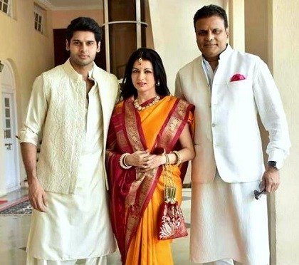 Abhimanyu Dasani With His Mother and Father
