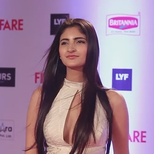 shivani raghuvanshi biography