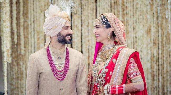sonam kapoor wedding images