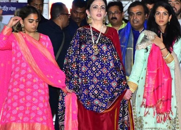 Radhika Merchant Family