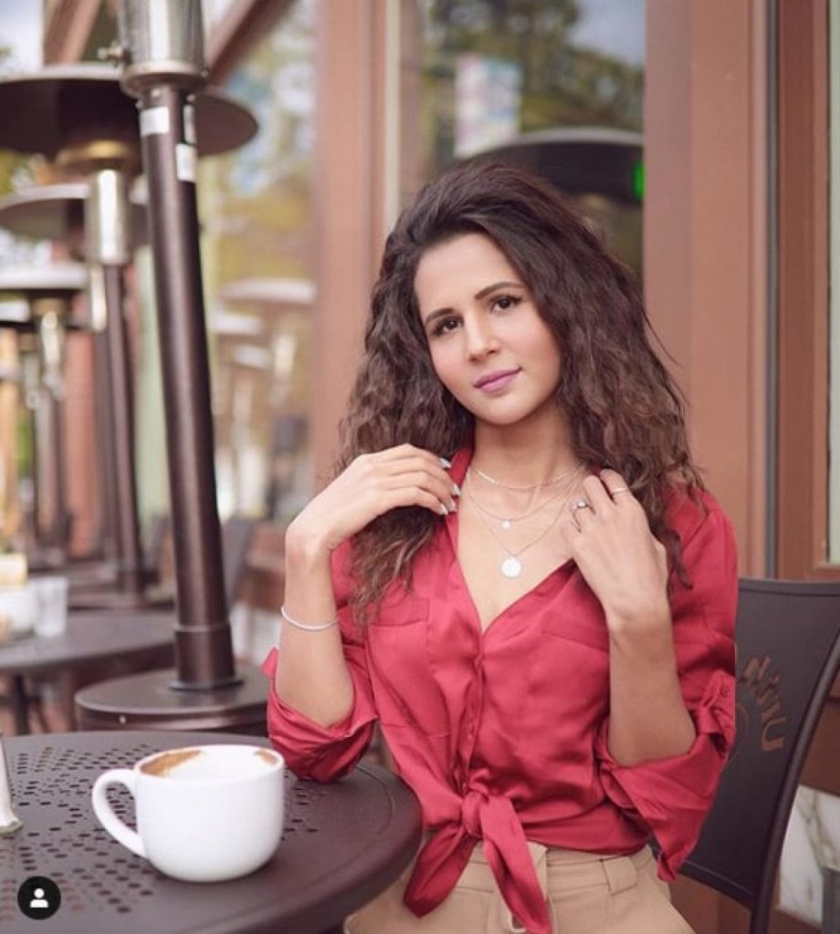 radhika bangia youtuber