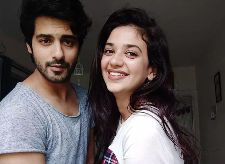Abrar Qazi and Shruti Sharma