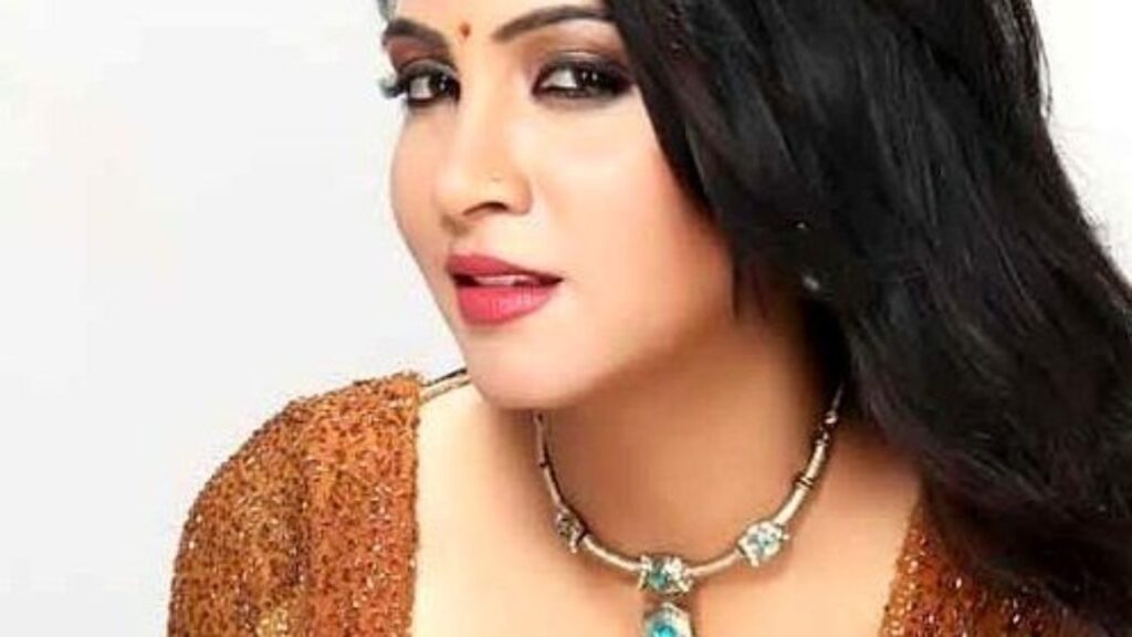 arshi khan career