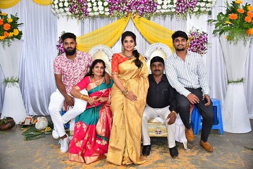 Divya Suresh Family