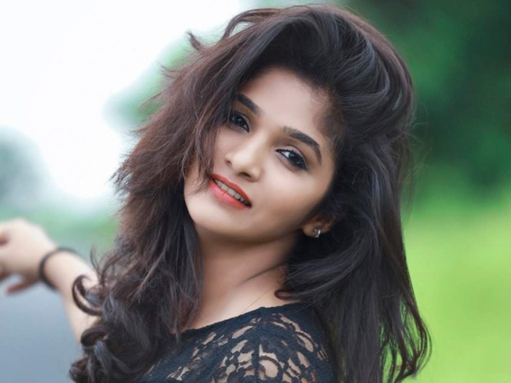 Divya Uruduga Biography