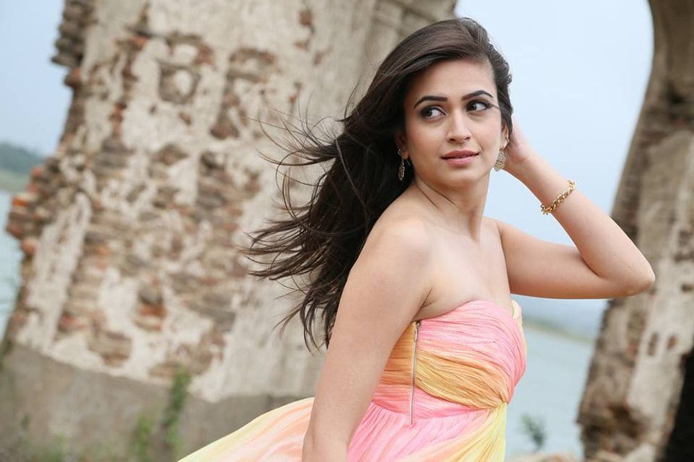 Kriti Kharbanda Actress Biography Wiki Age Movies And More