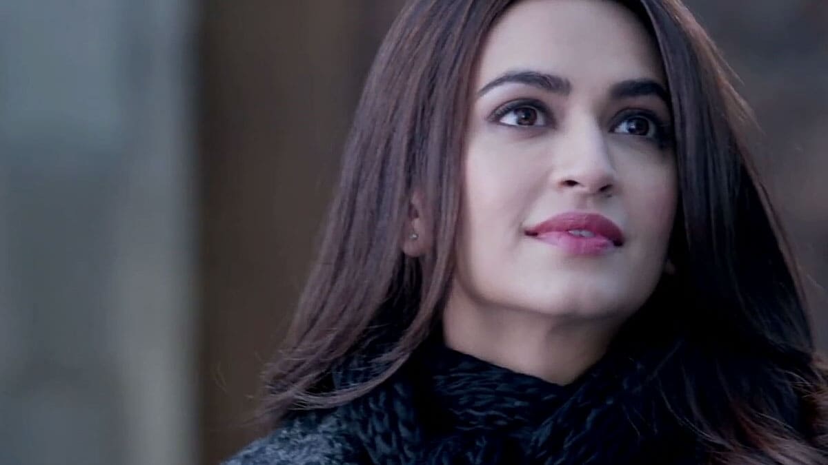 kriti kharbanda