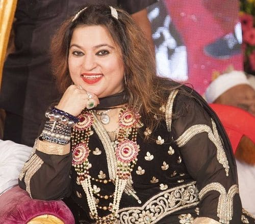 Dolly Bindra Age