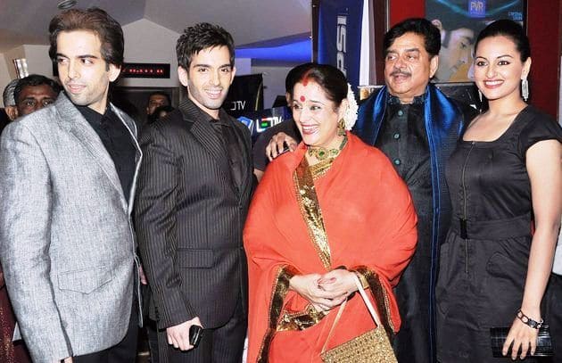 Luv Sinha family