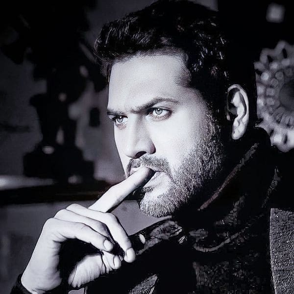 Rumi Khan Height