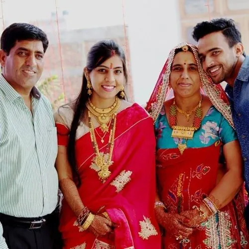 rohit choudhary family
